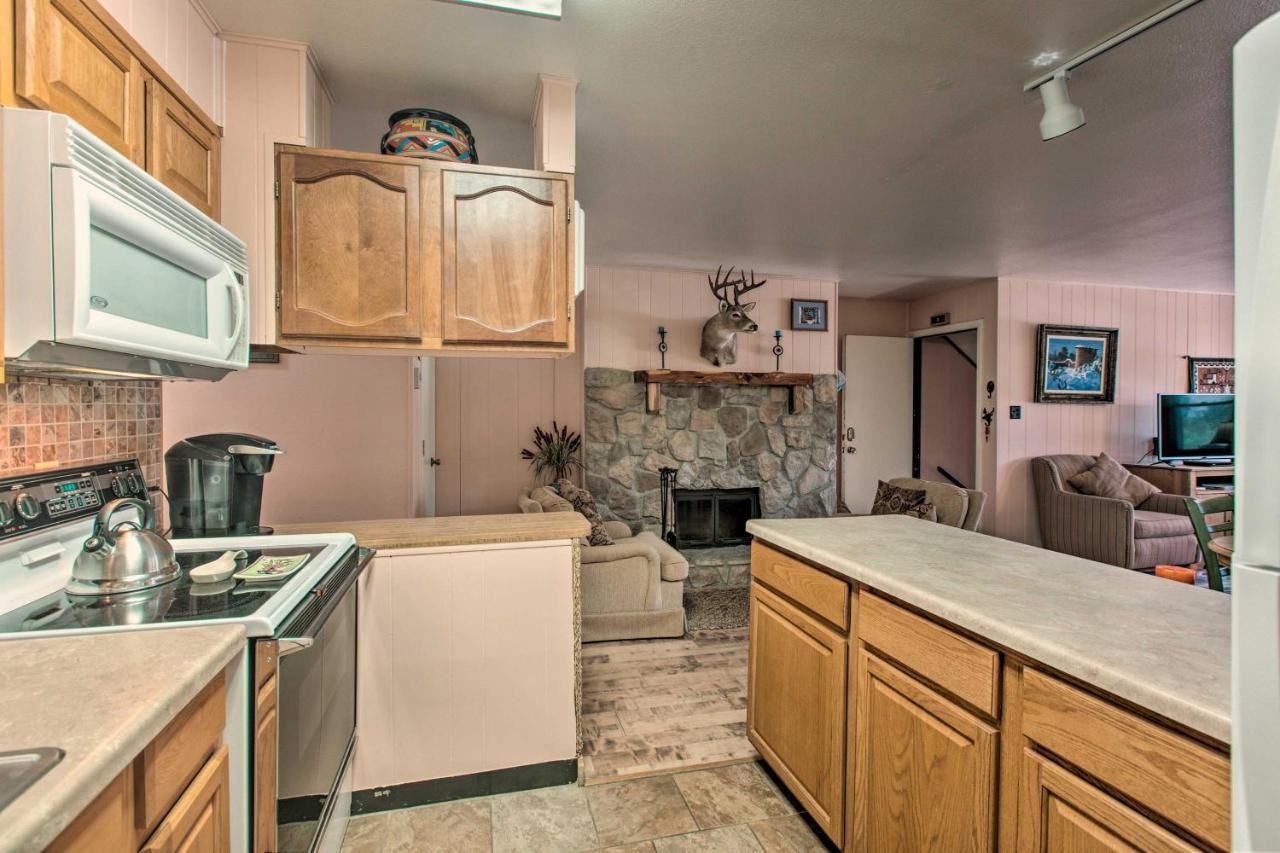 Red River Ski Condo On Main St - Mtn View! Buitenkant foto